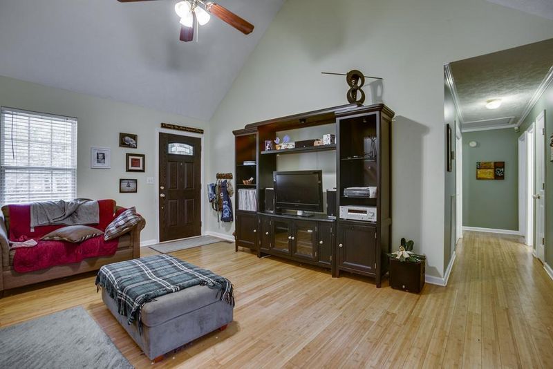 231 Conhocken Ct, Murfreesboro, TN 37128
