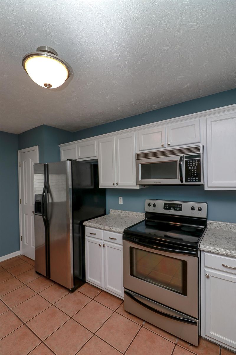 328 Indian Park Dr, Murfreesboro, TN 37127