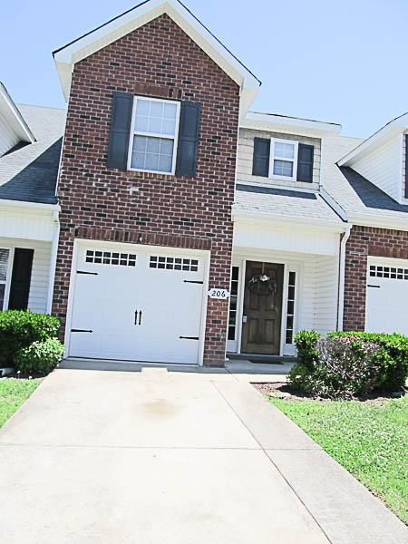 206 Latimer Dr, Smyrna, TN 37167