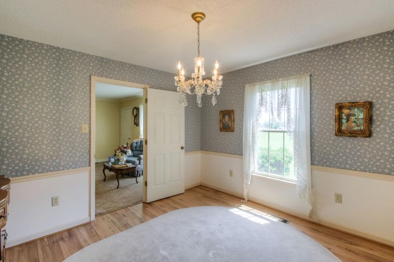 4231 Veterans Pkwy, Murfreesboro, TN 37128