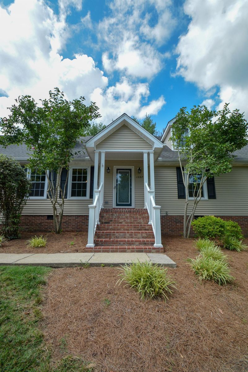 1337 Marymont Dr, Murfreesboro, TN 37129