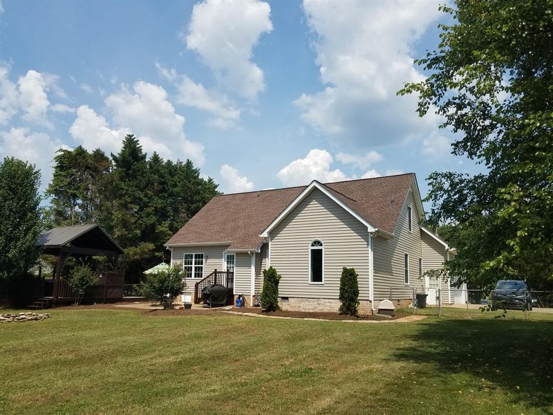 2320 Sassafras Dr, Murfreesboro, TN 37128