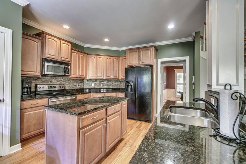 1445 Marathon Dr, Murfreesboro, TN 37129