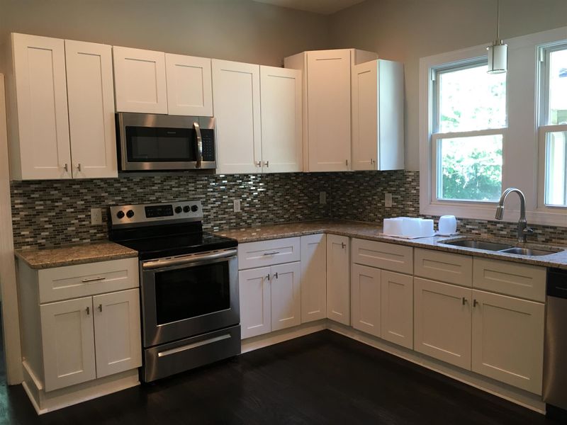 710 Stockell St, Nashville, TN 37207