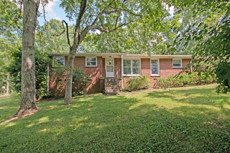1128 Sparta, Nashville, TN 37205