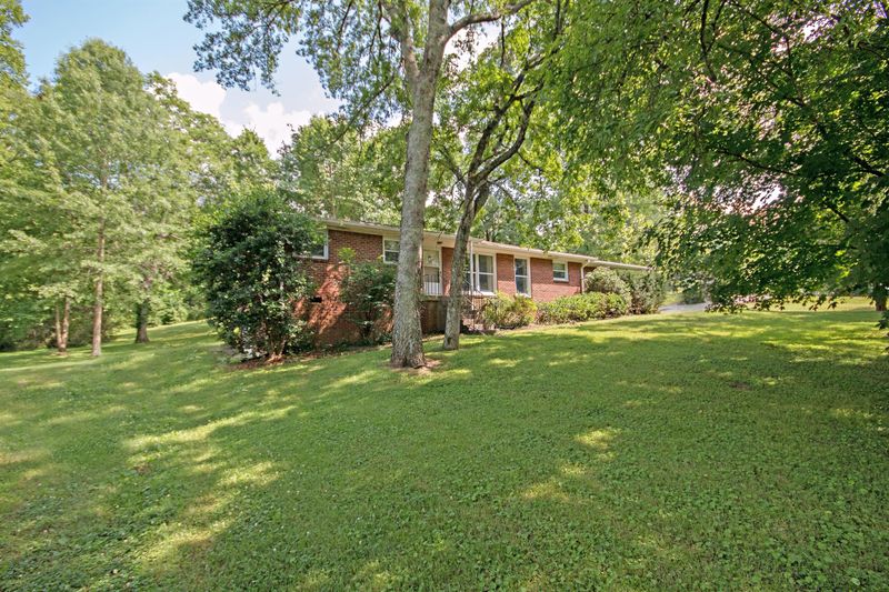 1128 Sparta, Nashville, TN 37205