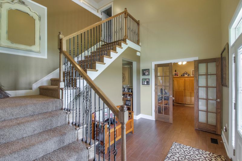 2371 North Rd, Murfreesboro, TN 37128