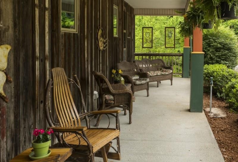 577 Mount Pleasant Rd, Kingston Springs, TN 37082