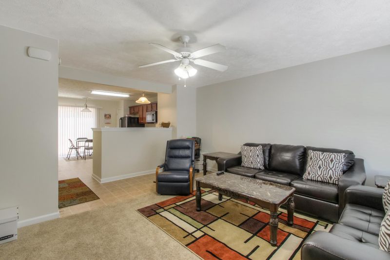 2961 S Rutherford Blvd, Murfreesboro, TN 37130