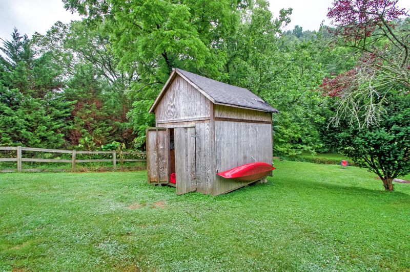 1765 Lavender Rd, Thompsons Station, TN 37179