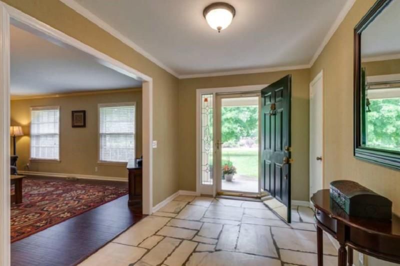 122 Sunnyside Ln, Columbia, TN 38401
