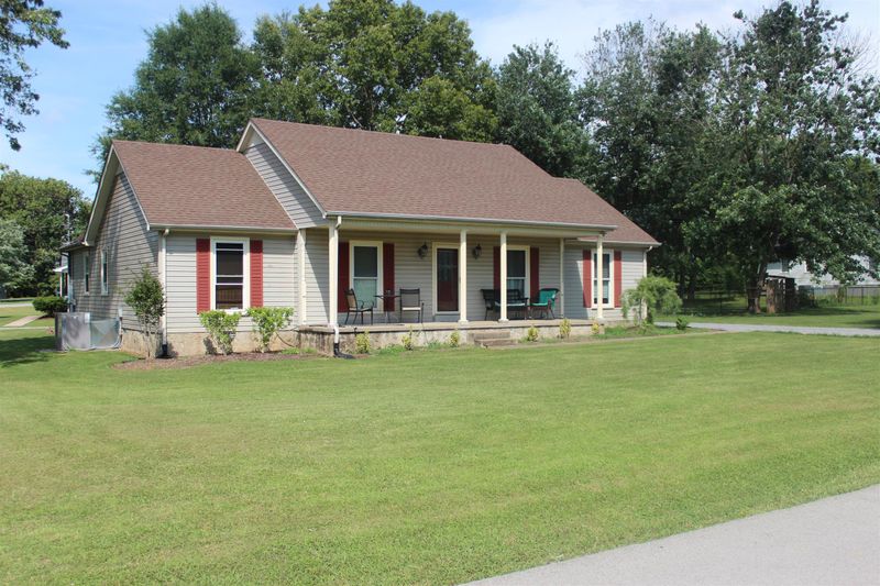 1033 Gary Ct, Murfreesboro, TN 37128