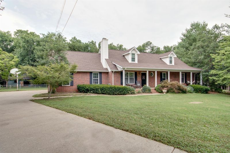 2332 N Brunswick Ct, Murfreesboro, TN 37127