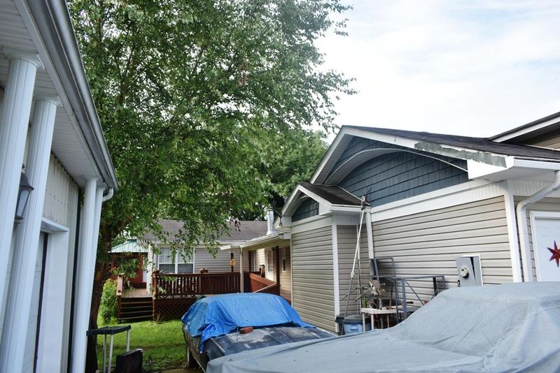 367 Pea Ridge Rd, Elmwood, TN 38560