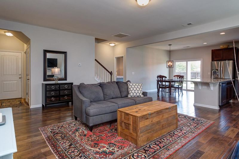 428 Edna May Dr, Murfreesboro, TN 37128