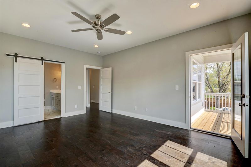 1404B 10th Ave N, Nashville, TN 37208