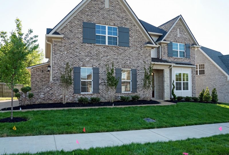 204 N York Moors Dr, Hermitage, TN 37076