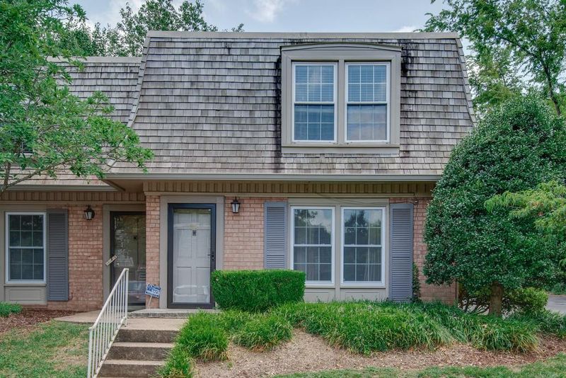 3000 Hillsboro Pike Apt 31, Nashville, TN 37215