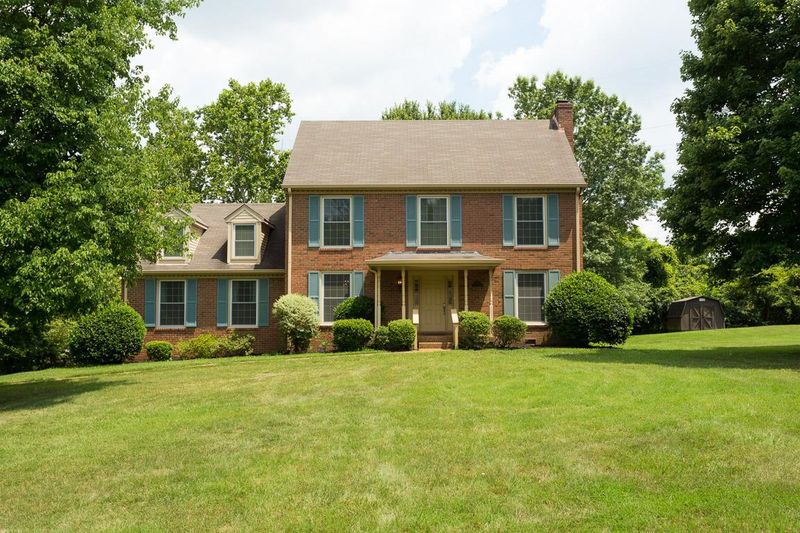 1906 Longview Ct, Mount Juliet, TN 37122