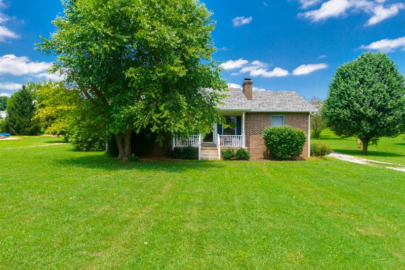 3839 Armstrong Rd, Springfield, TN 37172