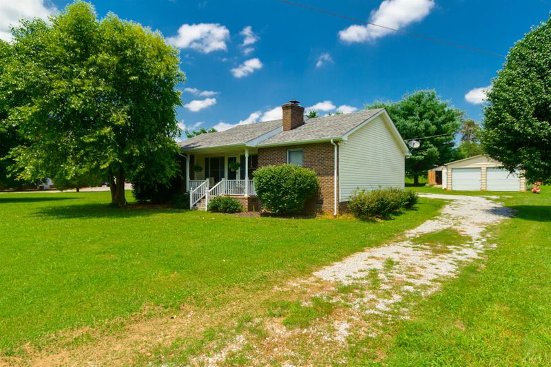 3839 Armstrong Rd, Springfield, TN 37172