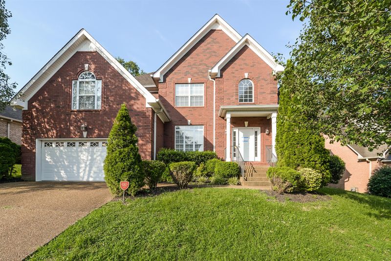 127 Ridgeview Trce, Hendersonville, TN 37075
