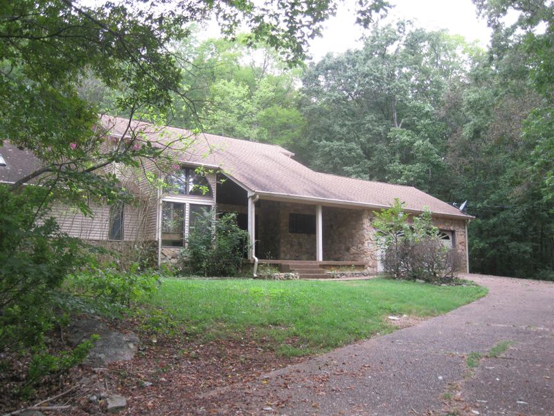 3664 Cedar St, Murfreesboro, TN 37127
