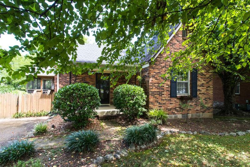 264 Sunrise Ave, Nashville, TN 37211