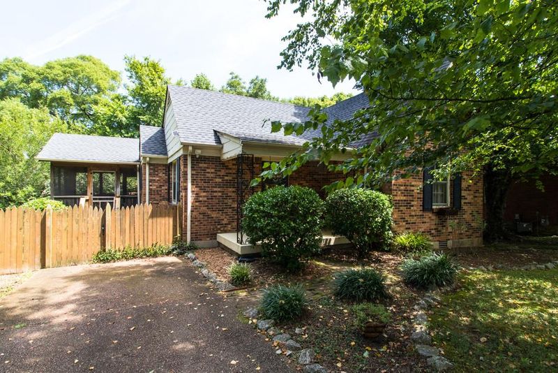 264 Sunrise Ave, Nashville, TN 37211