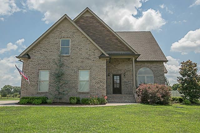 212 Waldron View Dr, Murfreesboro, TN 37130