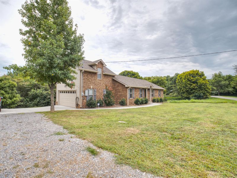 4111 Beasleys Bend Rd, Lebanon, TN 37087