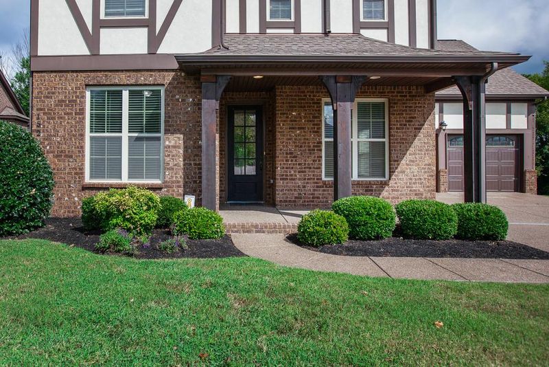 152 Irvine Ln, Franklin, TN 37064