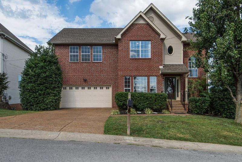 2020 Argo Ln, Nashville, TN 37211