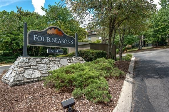 438 Summit Ridge Pl #438, Nashville, TN 37215