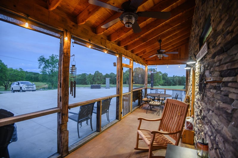 668 Turney Rd, Auburntown, TN 37016