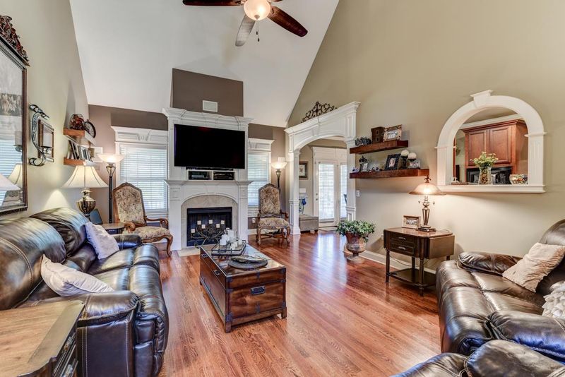 3338 Allen Barrett Rd, Murfreesboro, TN 37129