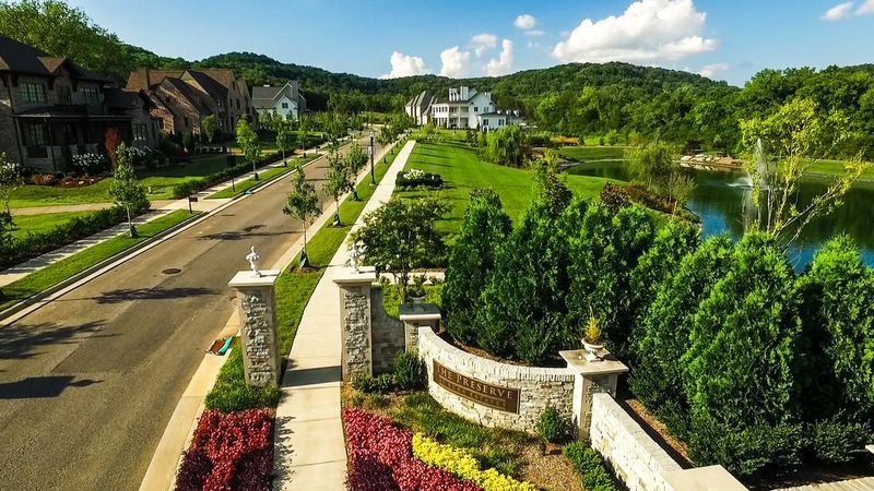 1513 Amesbury Ln, Franklin, TN 37069