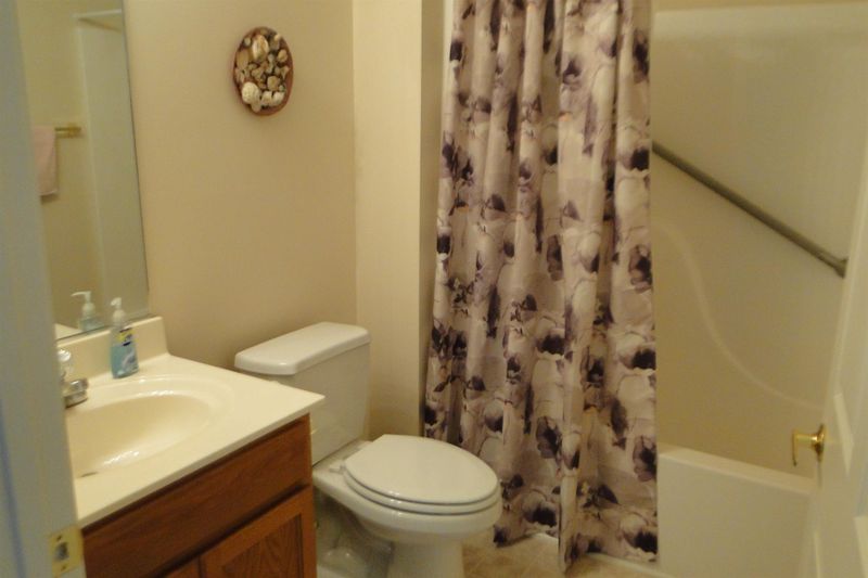 1320 Crofton Park Dr #24, Columbia, TN 38401