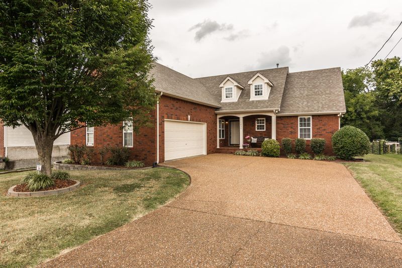 1032 Saddle Wood Dr, Mount Juliet, TN 37122