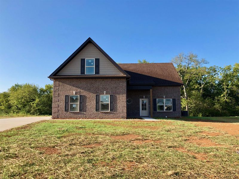 742 Sapphire Dr, Murfreesboro, TN 37128
