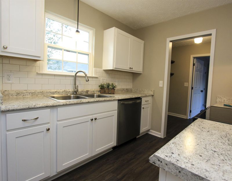 1025 Silverado Way, Murfreesboro, TN 37129