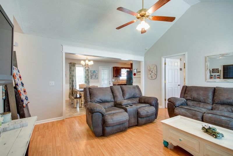 5153 Chippendale Dr, Murfreesboro, TN 37129
