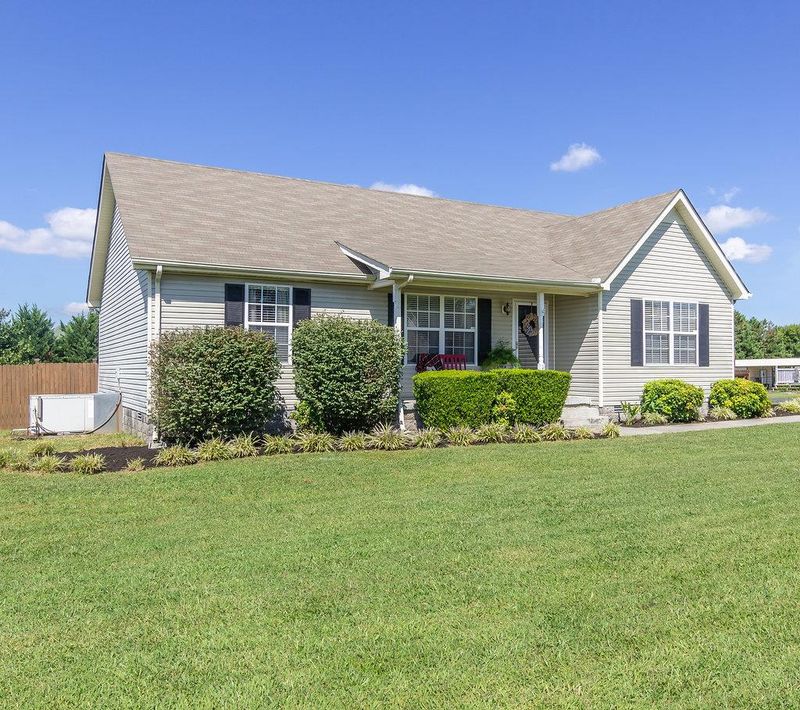 105 Guinevere Ct, Murfreesboro, TN 37127