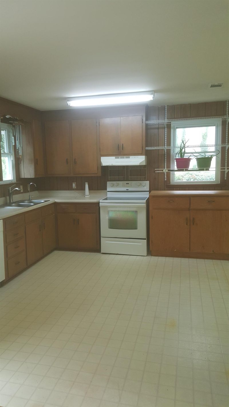 4614 Fanning Dr, Antioch, TN 37013
