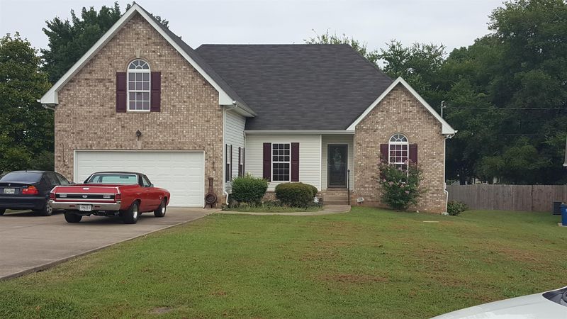 105 Mattingly Way, Murfreesboro, TN 37129