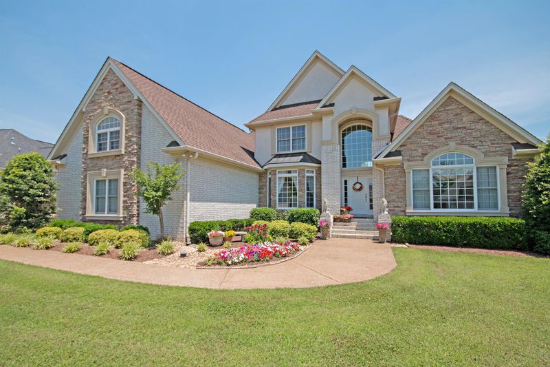 1032 Somerset Downs Blvd, Hendersonville, TN 37075