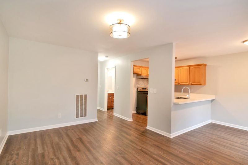 1600 Knowles St, Nashville, TN 37208