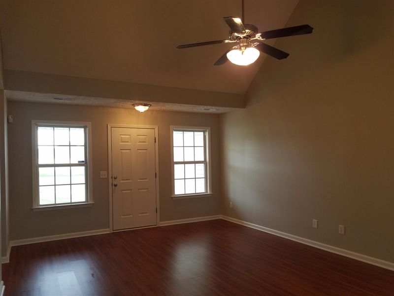 3131 Hardwood Dr, Murfreesboro, TN 37129