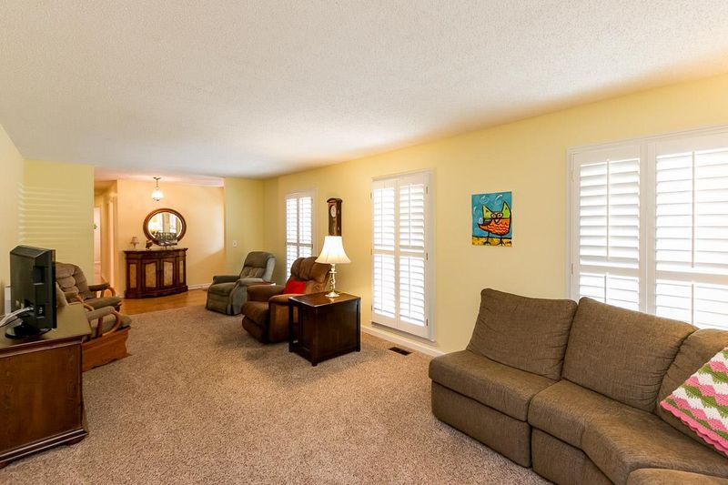 803 Creekwood Ct, Mount Juliet, TN 37122