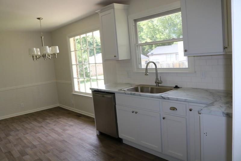 102 Ventura Ct, Hendersonville, TN 37075